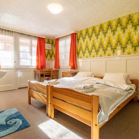 Methfessel By シャレー *