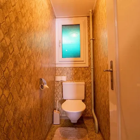 Methfessel By シャレー